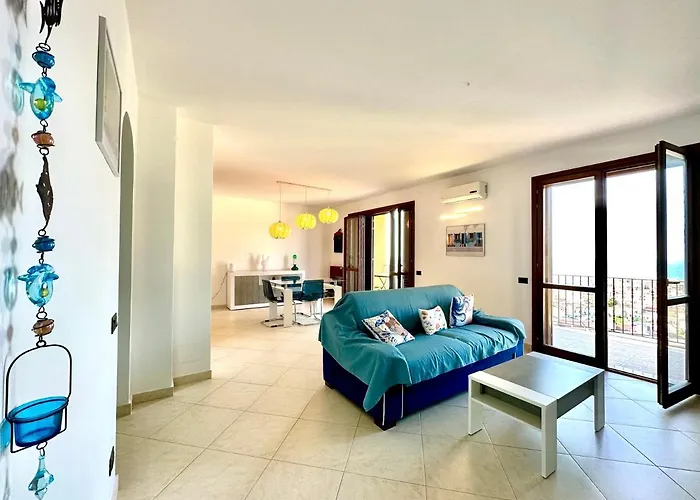 Apartment Flight Over The Sea House By Housilia *