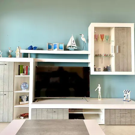 Flight Over The Sea House By Housilia Appartement *