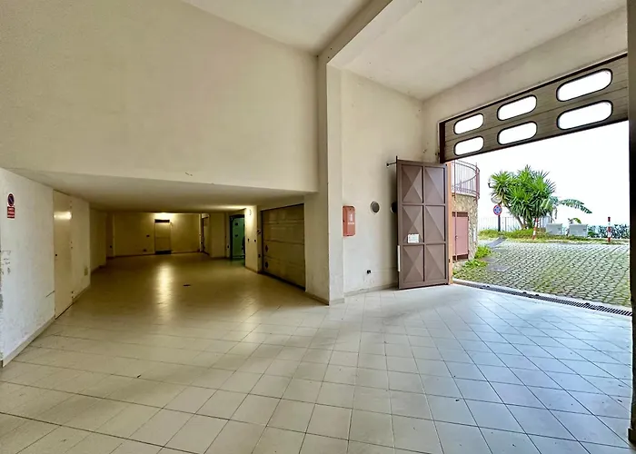 Appartement Flight Over The Sea House By Housilia